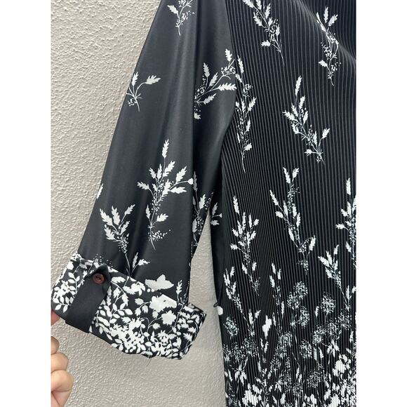 Womens Laurel Ridge Shirt Size 16 Black and White Floral 3/4 Sleeve Button Up - Picture 2 of 11